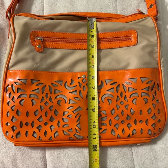 Sondra Roberts Beige Nylon and Orange Cutout Shoulder Bag - Picture 11 of 12